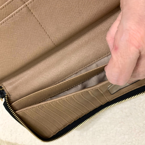 MICHAEL KORS Large Black Leather JET SET TRAVEL Continental Wristlet Wallet - Picture 12 of 14